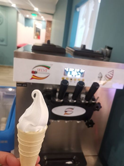 Сладолед машина, Сладолед 18 литра/час