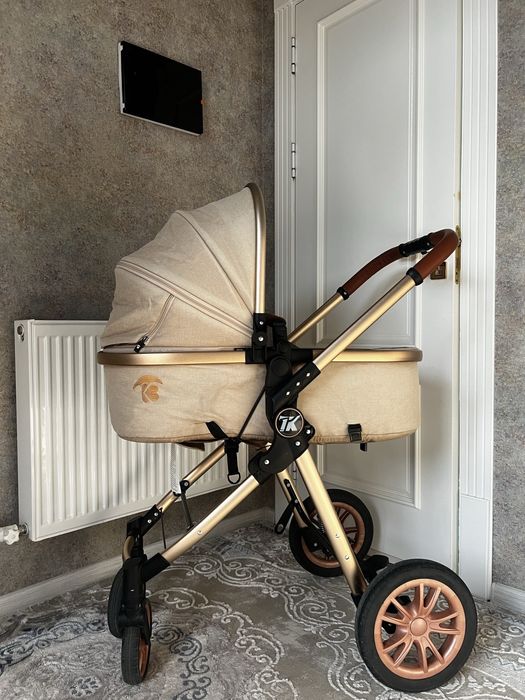 Коляска  текнум сотилади