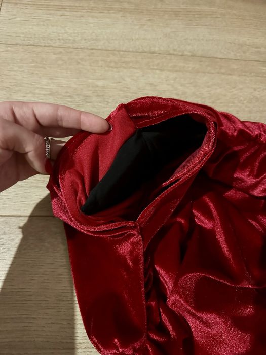 Дамска кадифена рокля