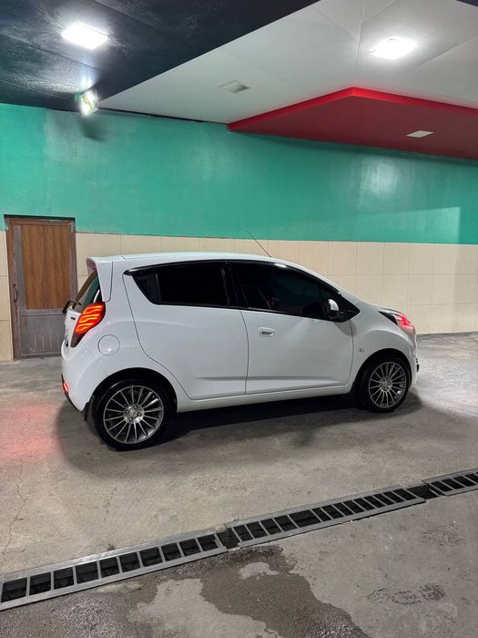 Chevrolet Spark 2018 — 6