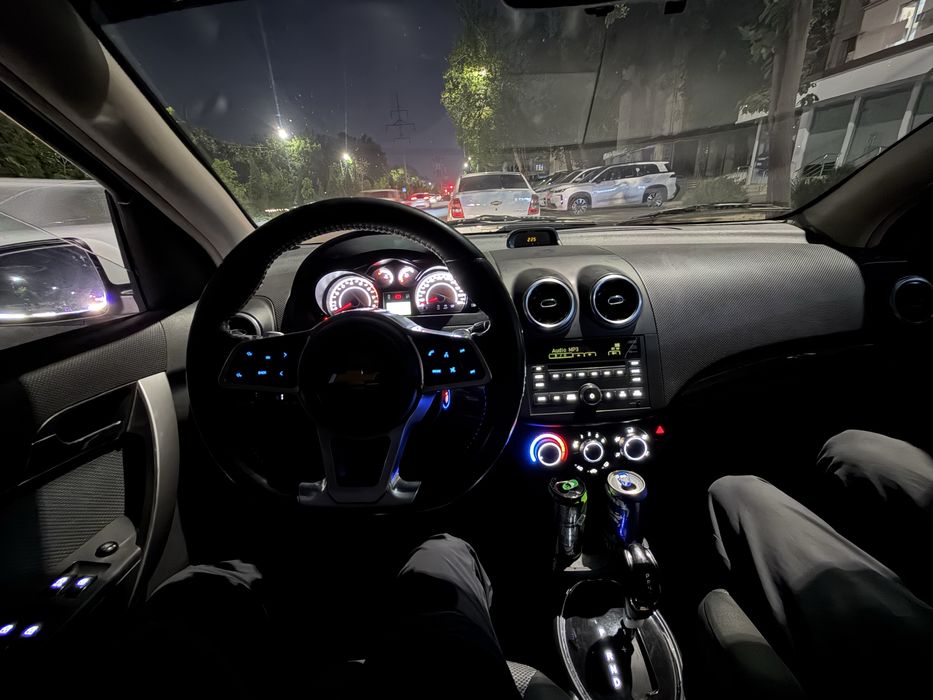 Продается срочно nexia 3