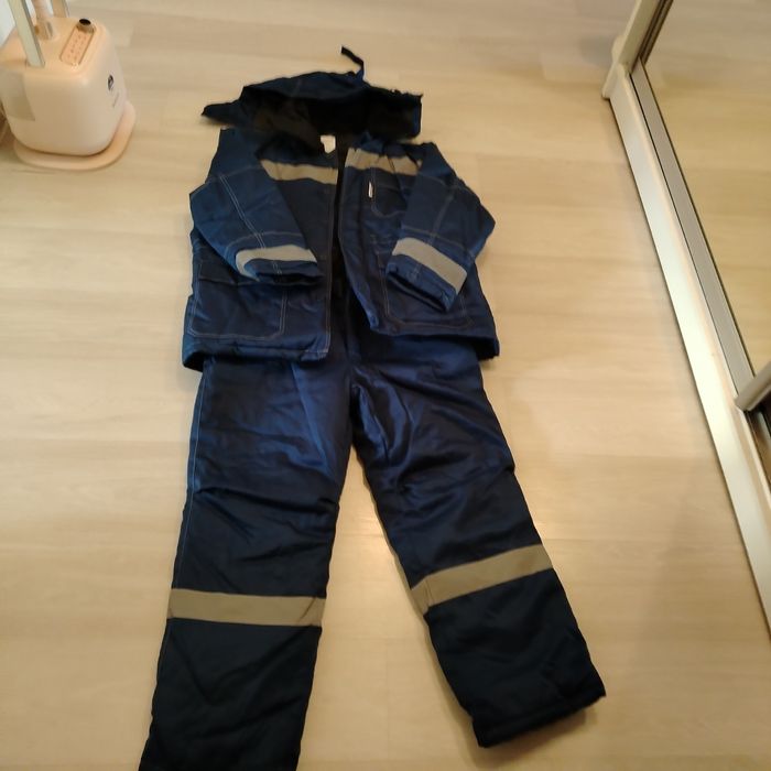 Продаются зимний форма