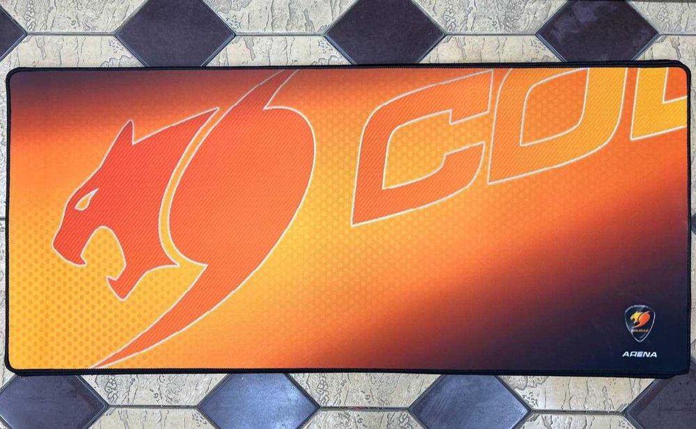 Новый красивый большой коврик 90х40 см для клавиатуры и мышки