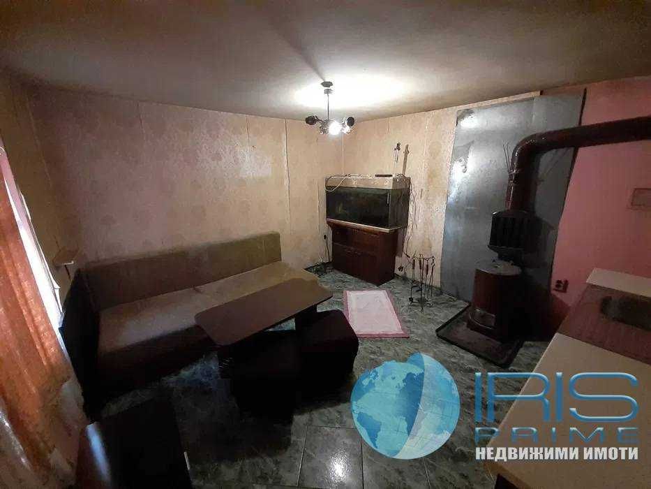 Продава се Къща в Шумен, Пожарната - 80 кв.м за 1467 €/кв.м - Снимка #4