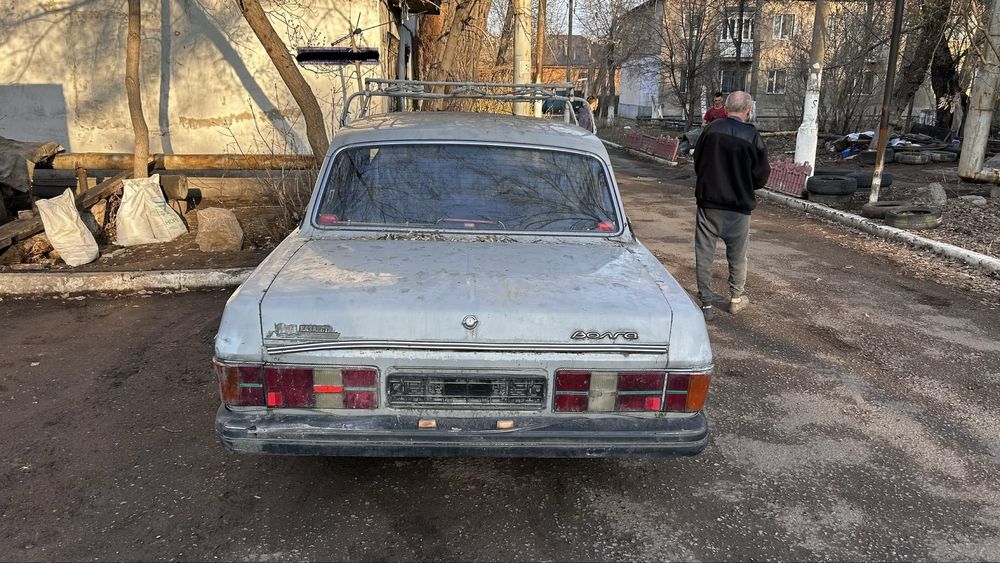 Продаю 2 Волги 600к