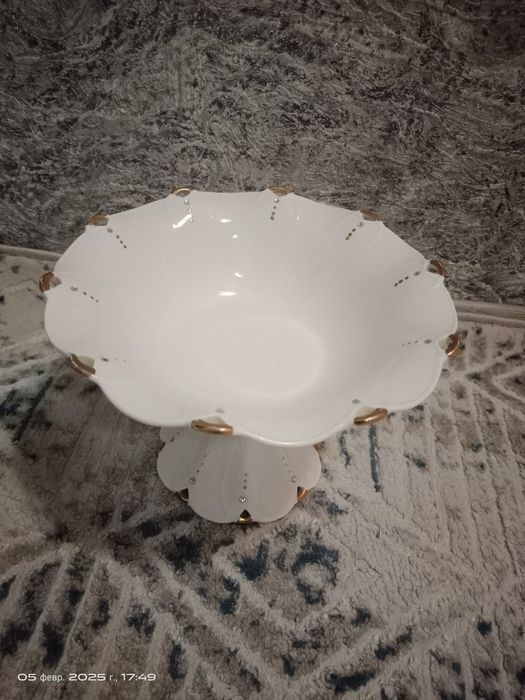 Фруктовница, фарфор