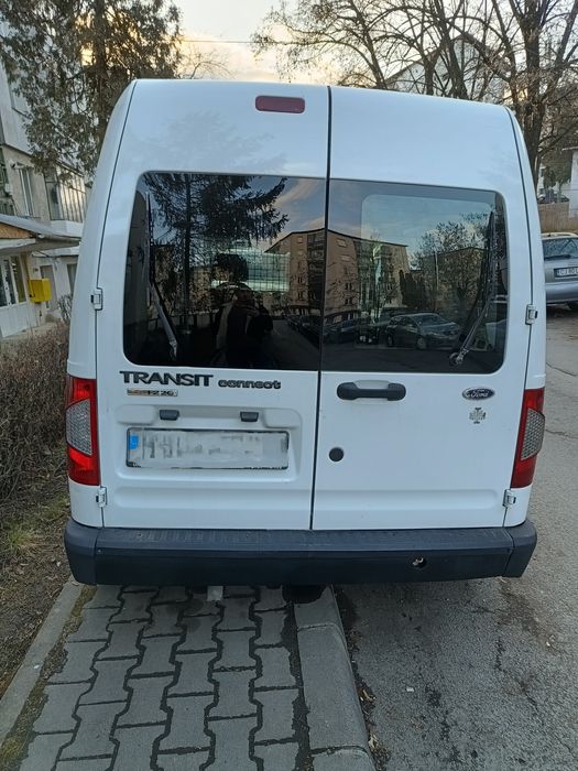 Vând Ford Transit Connect 2011