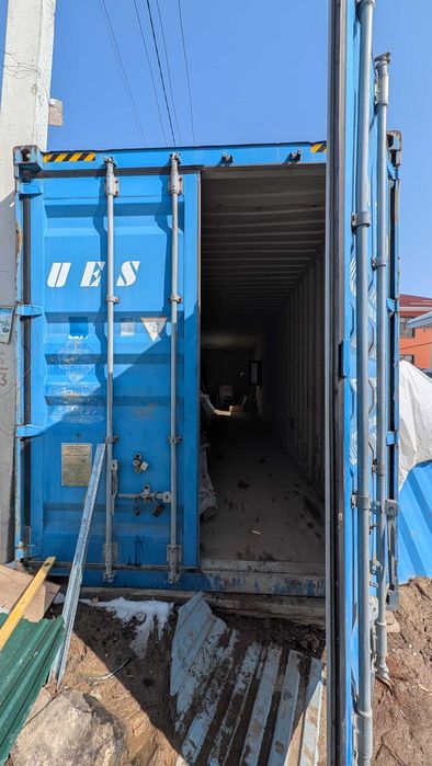 морской контейнер