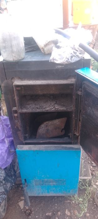 Продам печь будерус длительного горения.