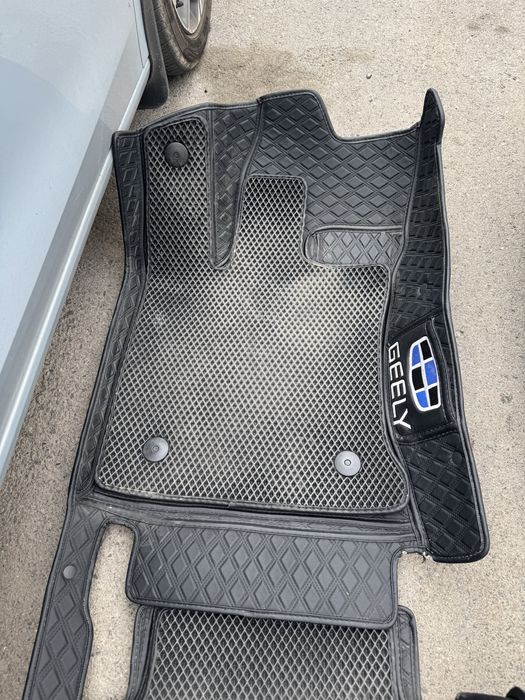 Б/у полики от Geely emgrand
