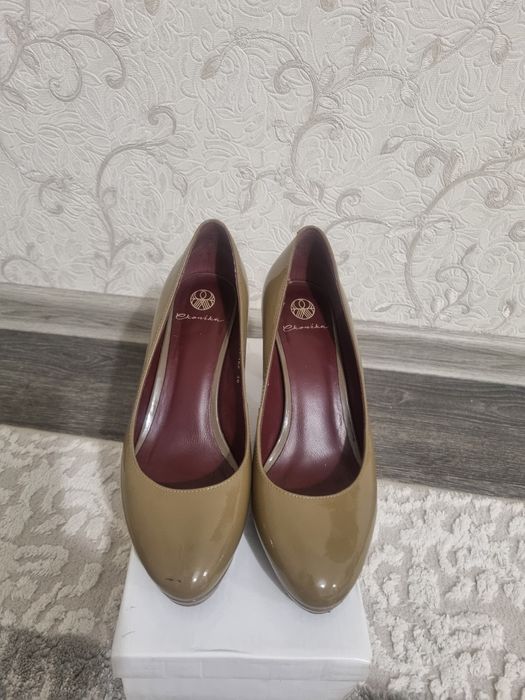 Срочно продам обувь