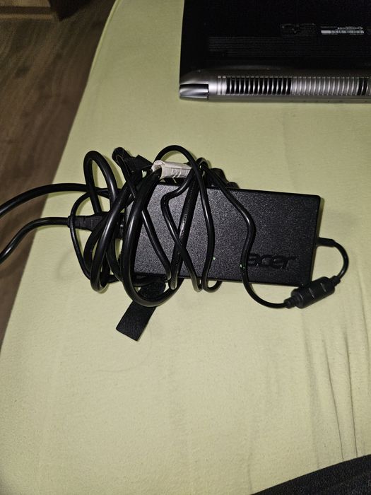 Геймърски лаптоп Acer Aspire Nitro V17 VN7-793G Black Edition