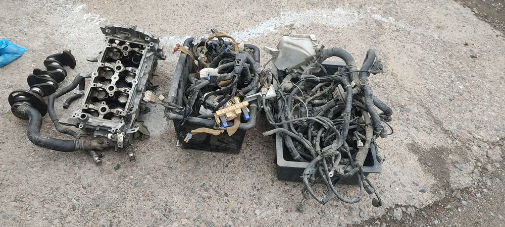 Продаются запчасти для Ниссан Тиида