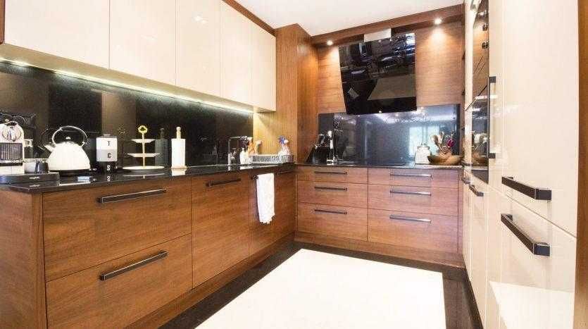 Дава се под наем Двустаен апартамент в Бургас, Възраждане - 64 кв.м за 280.5 € - Снимка #4