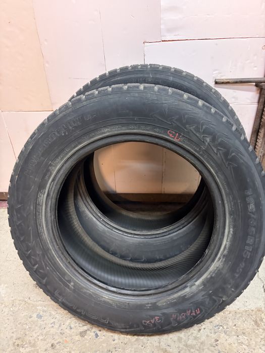 Продам резины 195/65/R15