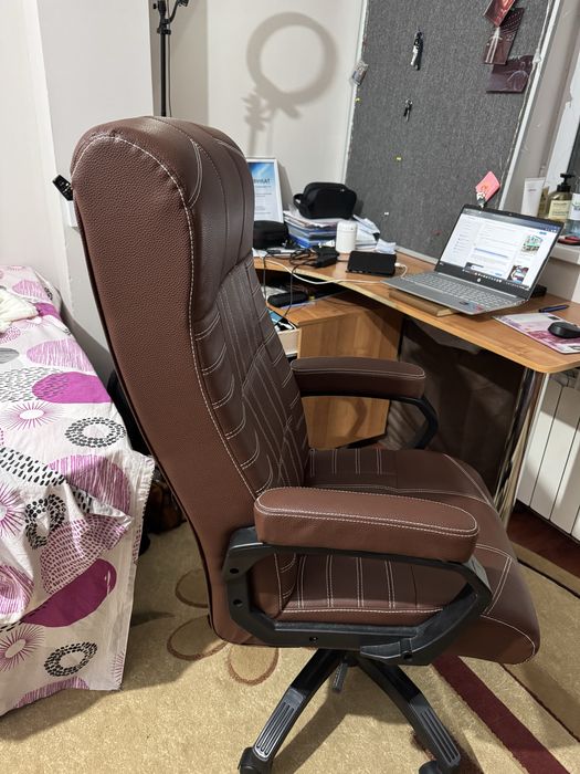 Продам Кресло Кожанное