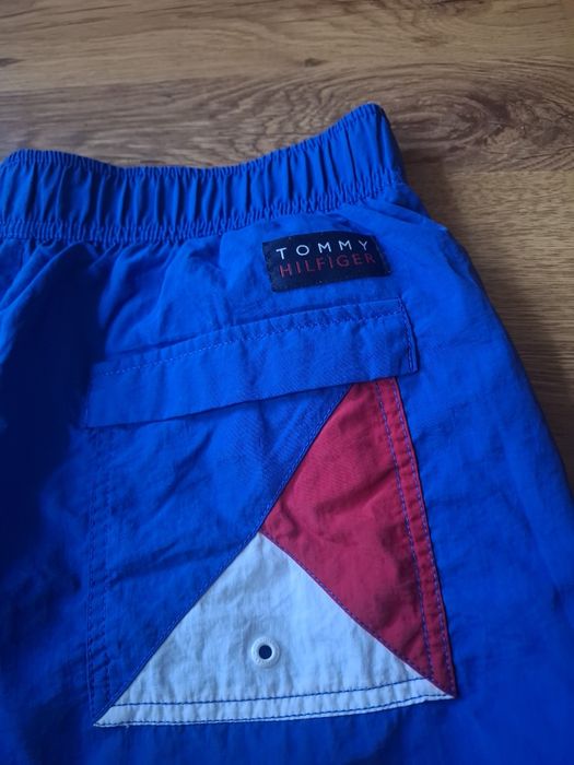Tommy Hilfiger мъжки бански S размер.