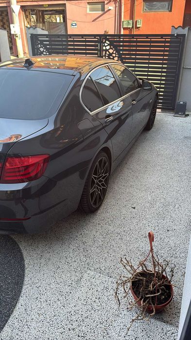 BMW 5 Series 2012 — imagine 2