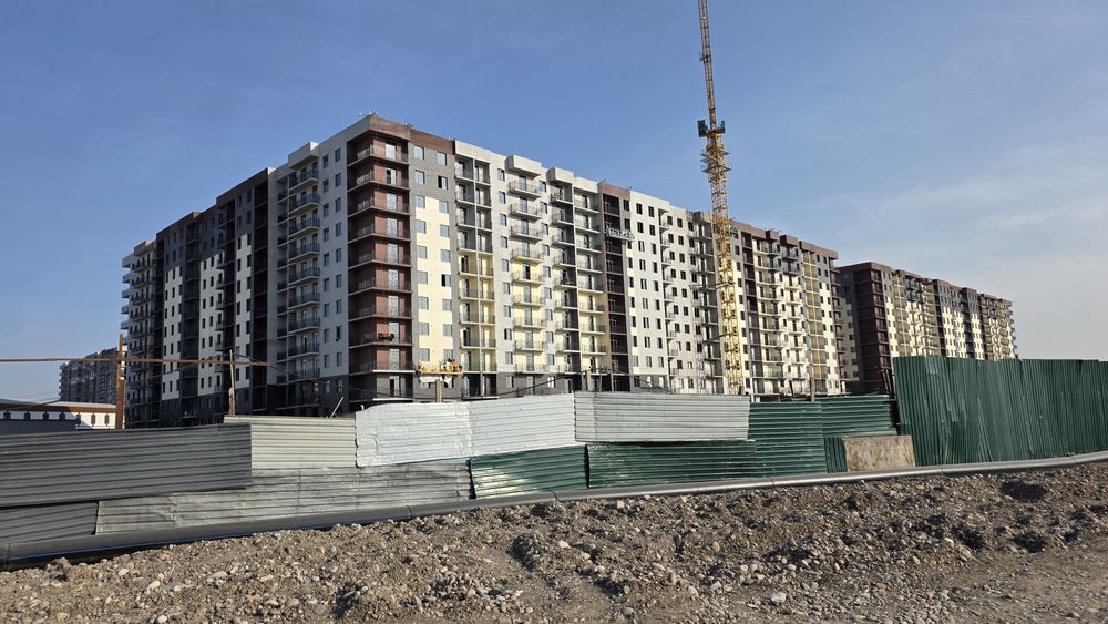 Продаётся своя 1 комнатная ЖК "Янги Куйлюк" сдача конец 2026 года