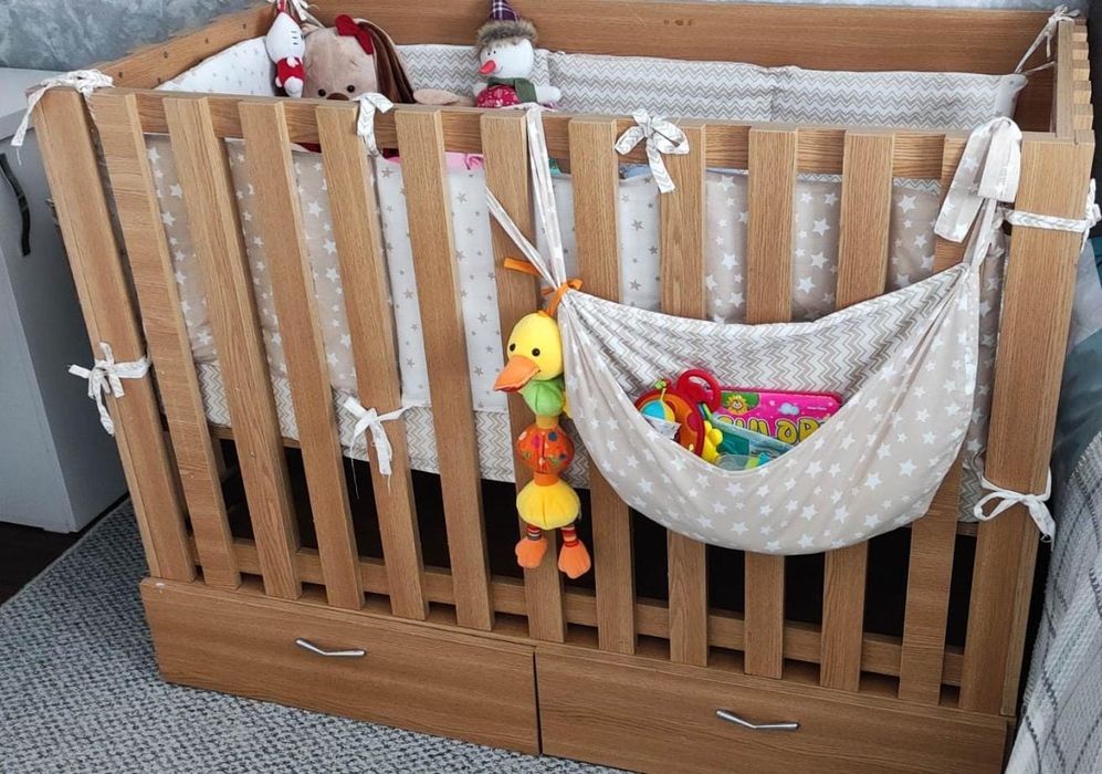 Vând pătuț bebe lemn