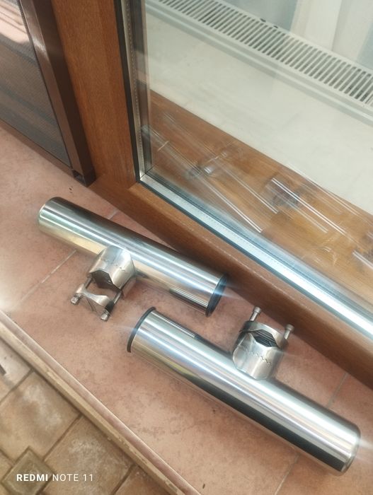 Vând 3 suporți de inox pentru lansetă, barcă ,120 lei buc