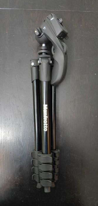 Фотостатив Manfrotto Compact Action Black