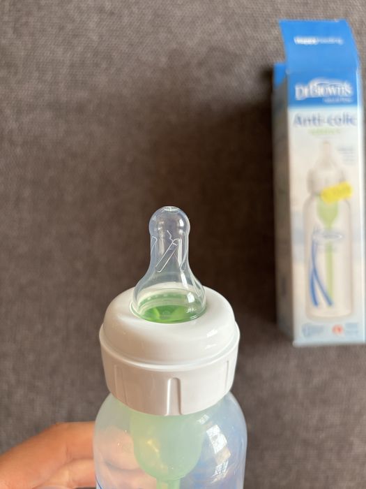Biberon DrBrowns 250 ml gat ingust tetina nr 1 + set tetina nr 4