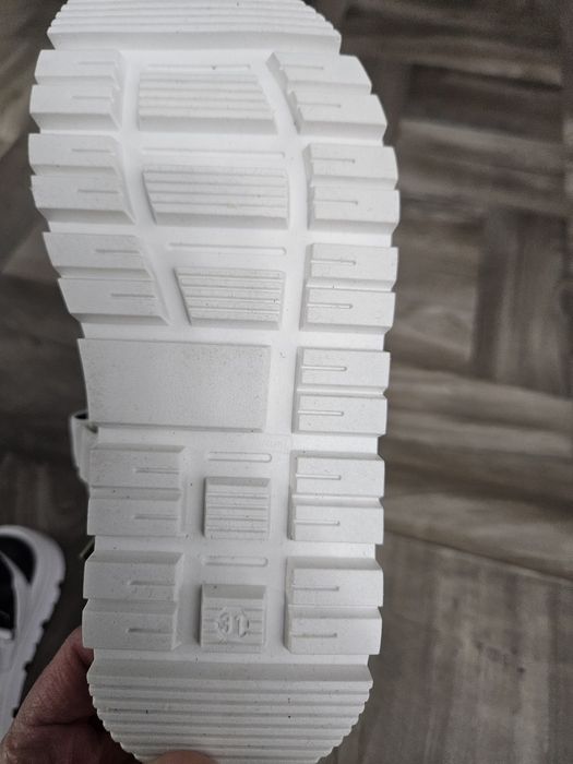 Sandale  Fetițe  Noi