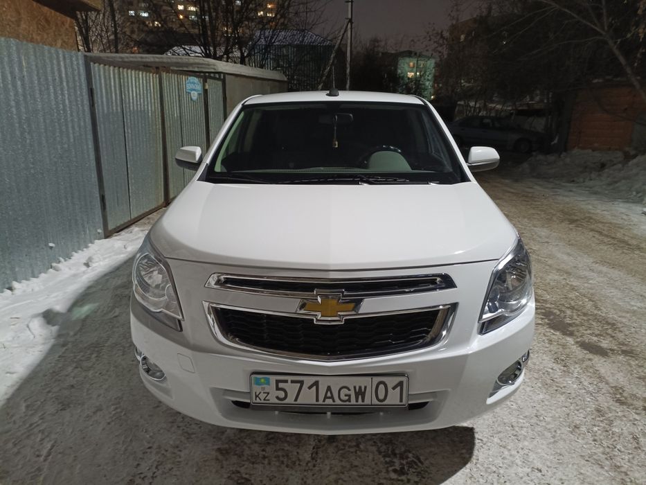 Шевролет кобальт 2021год