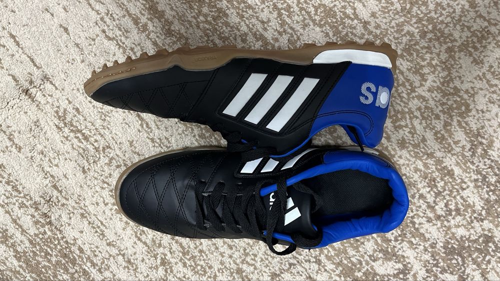 Сороконожки Adidas