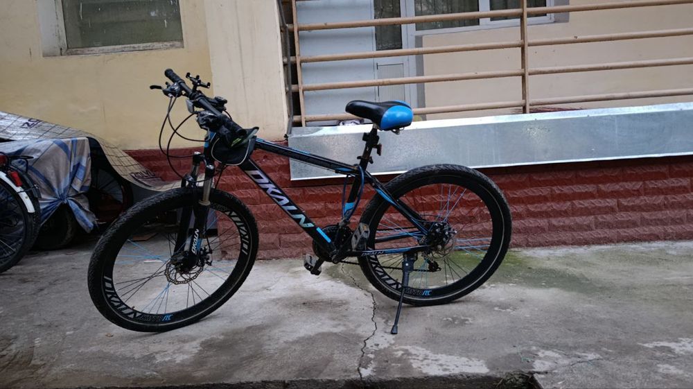 Velosiped Sotiladi holati zor balonlari zor dastavka uchun qulay