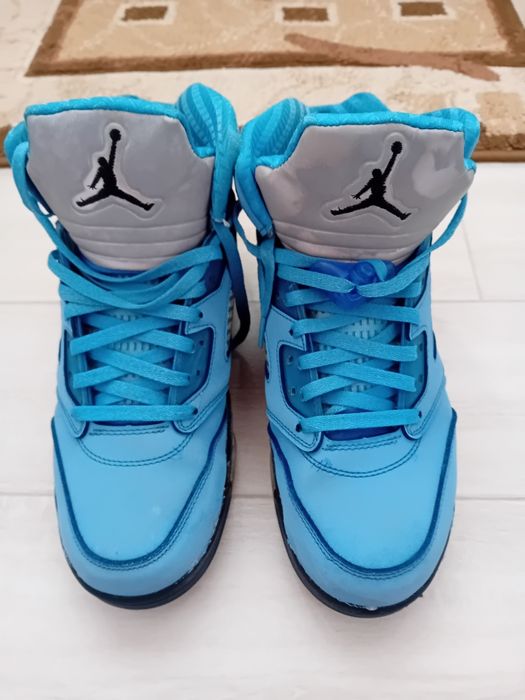 Vand jordan 5 unc