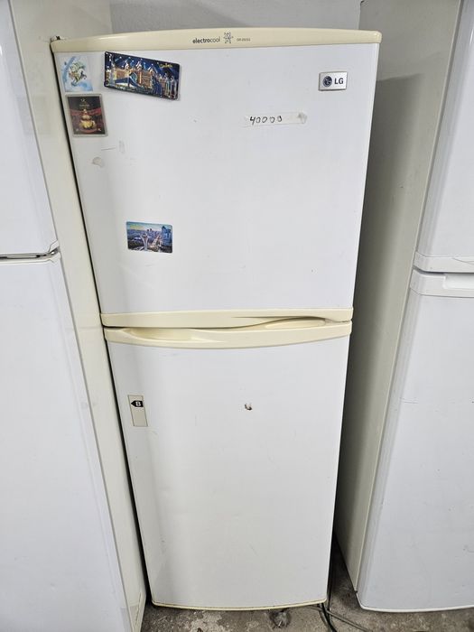 Продам холодильник