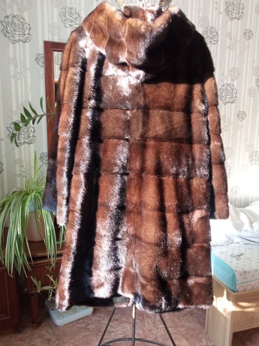 Продам шубу норковая