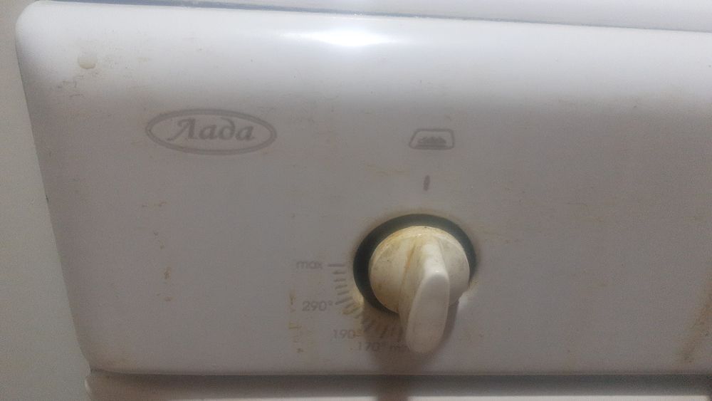 Продам газовая плита Лада