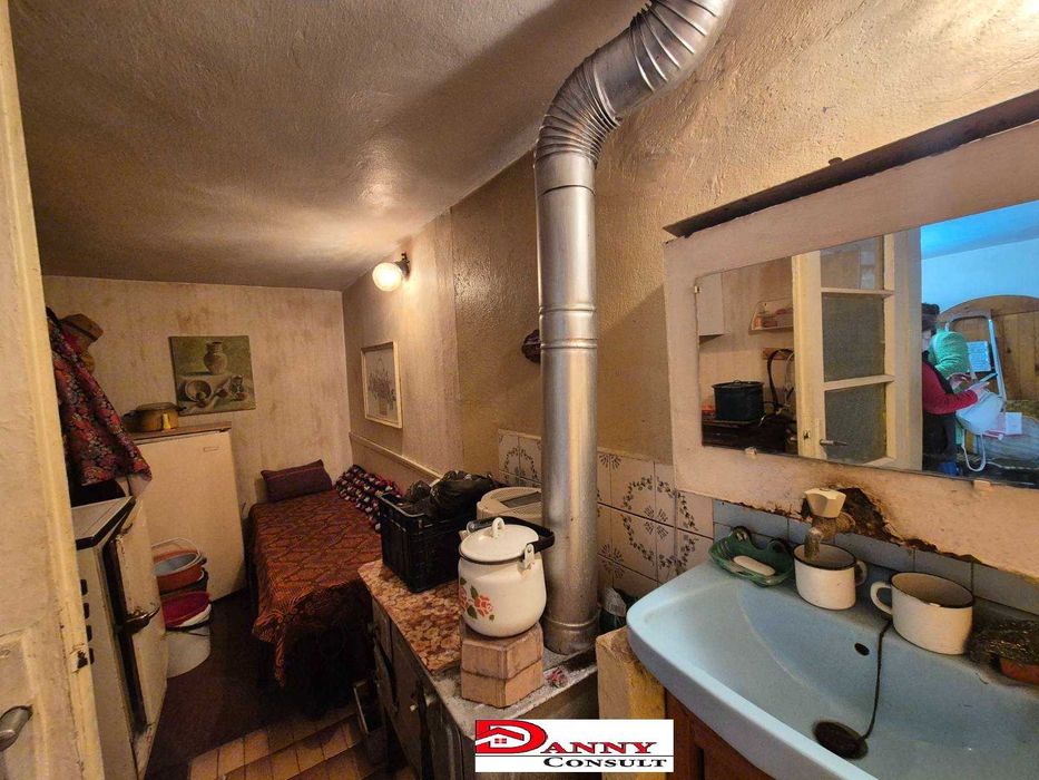 Продава се Къща в Велико Търново, Акация - 35 кв.м за 656 €/кв.м - Снимка #17