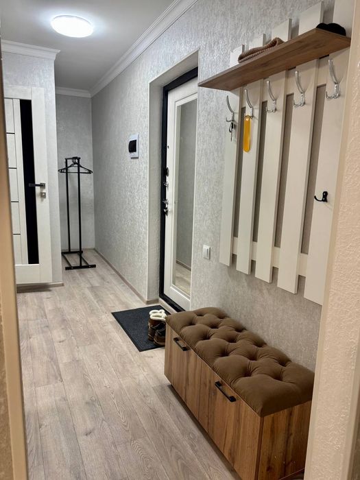 Продам двух комнатную квартиру