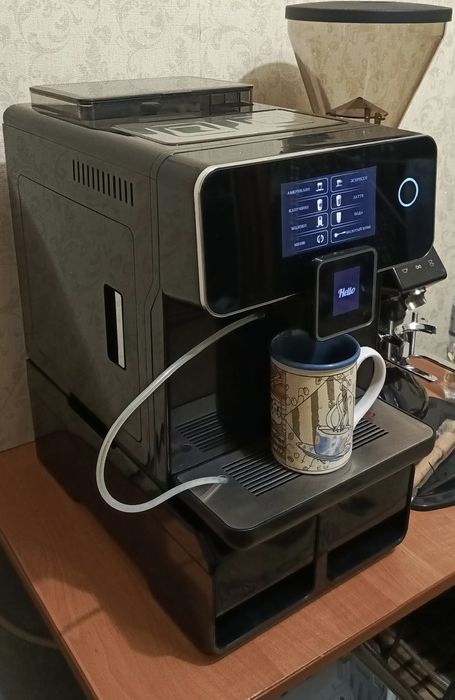 Автоматическая Кофемашина