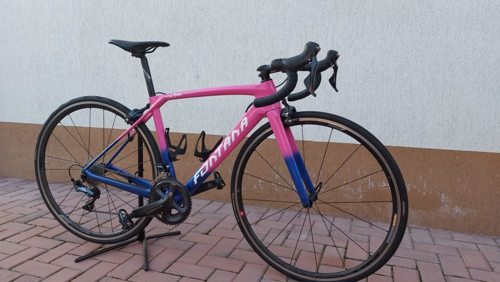 Cursiera/bicicleta italiana carbon fete/copii FONTANA Ultegra R8000