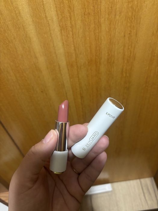 Гримове на LR веган и се доближават до оригиналните на диор