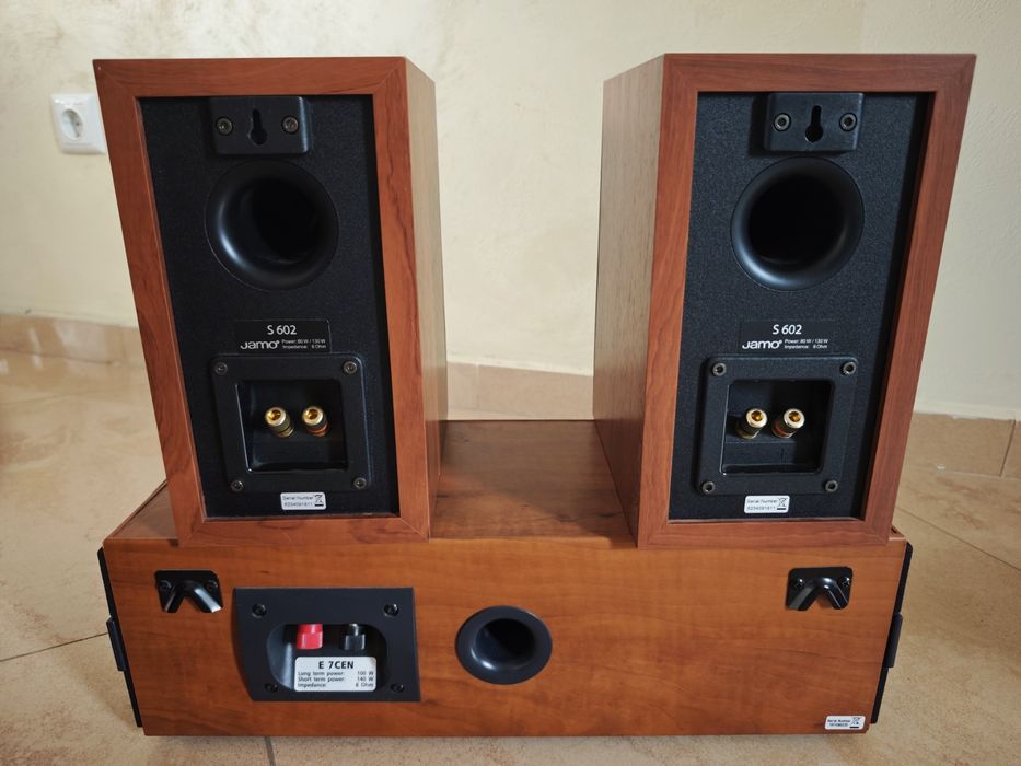 Тонколони JAMO S-606 Dark Apple 7.1 Sub Jamo550 Усилвател Onkyo TX-NR575E Dolby Atmos 
DTS:X