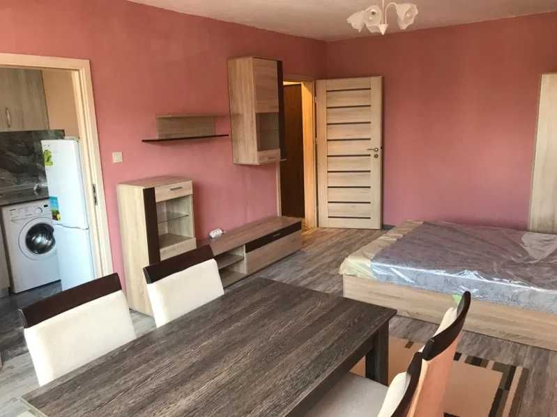 Дава се под наем Едностаен апартамент в Бургас, Меден рудник - зона А - 38 кв.м за 150 € - Снимка #5