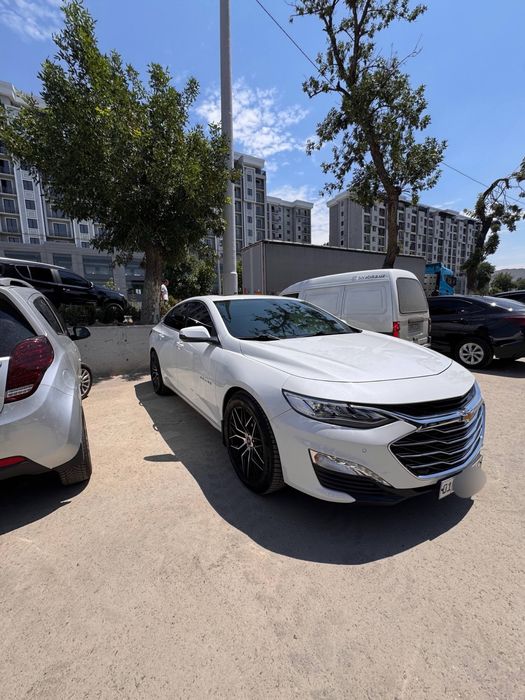 Chevrolet Malibu 2