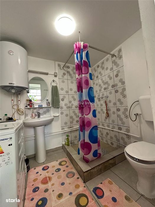 Casa Cocheta, Locuibila imediat,  cu Gradina si Curte,1500mp., Com.Bir