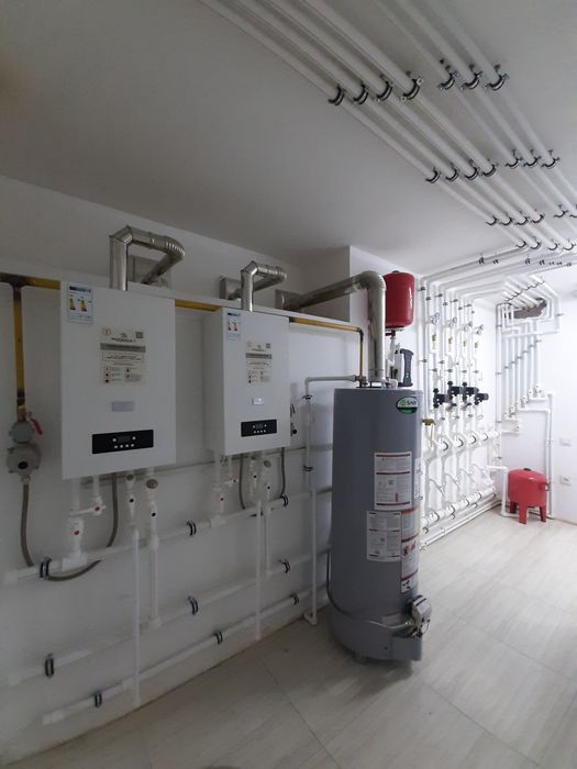 Сантехник 24/7  .