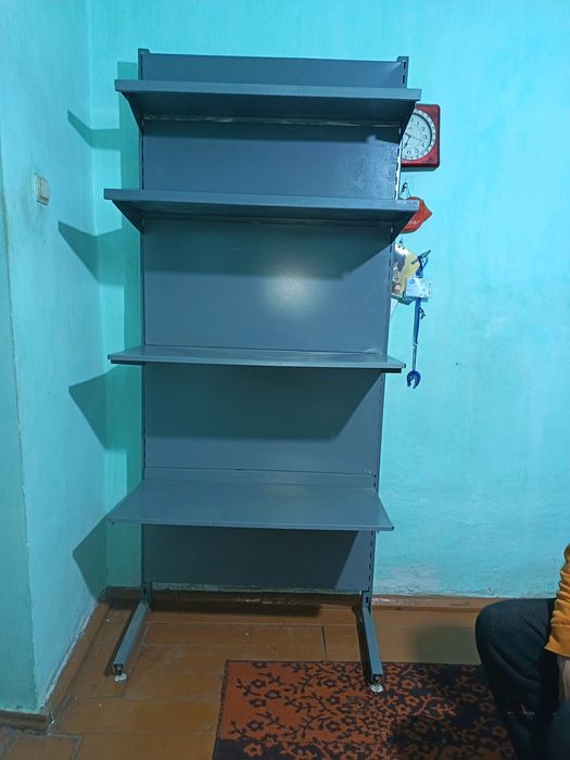 Стеллаж для магазинов