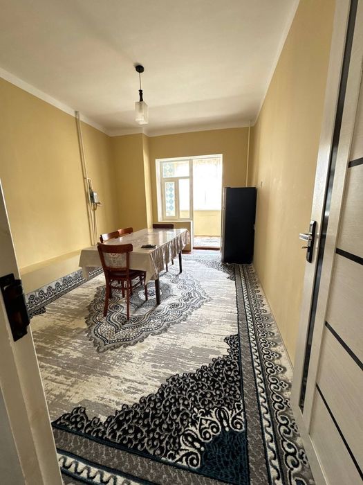 Срочно сдаётся квартира Яшнабадский р-н 40-лет базарчик 3/4/5 с ремонт