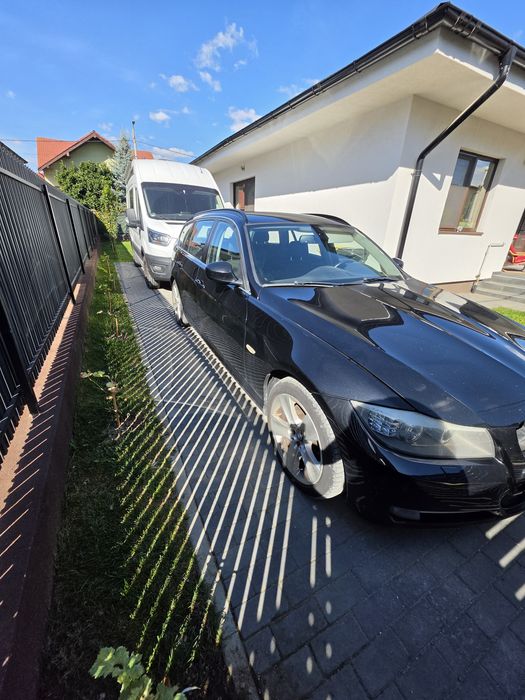 BMW Seria 3 330d xDrive E91 LCI | 245 CP | 4x4 | Automată | 2012
