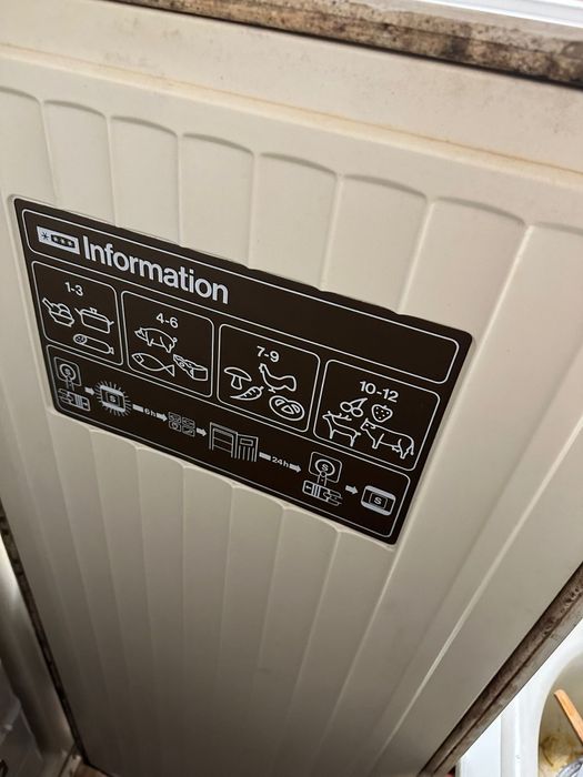 Liebherr фризер с 8 чекмеджета