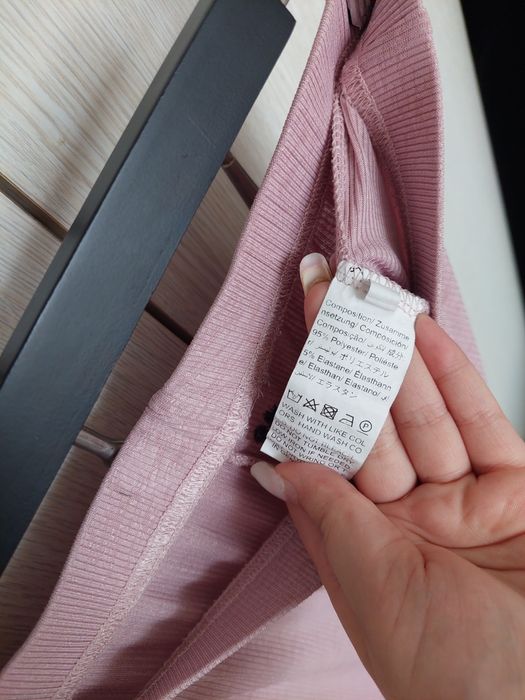 Pantaloni dama roz evazati marimea M talie elastica